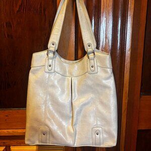 Apt. 9 Cream Tote Bag with Silver Hardware